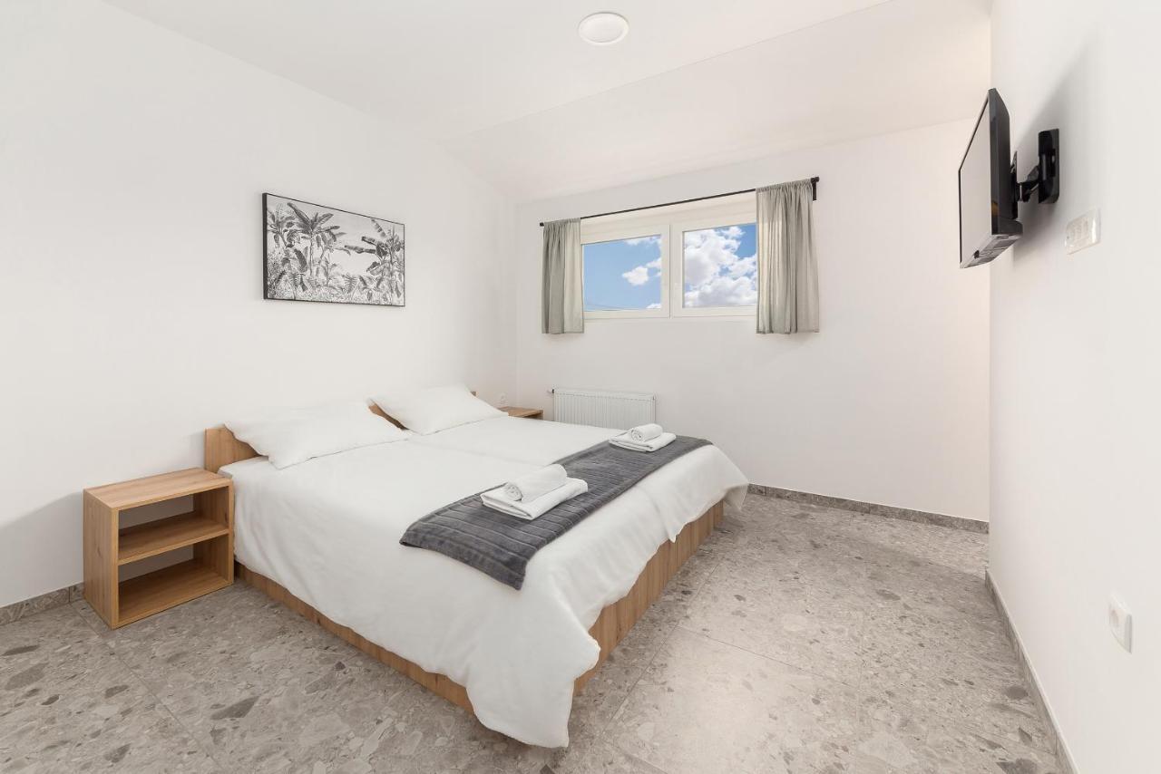 B&B Alba Ajdovščina 外观 照片